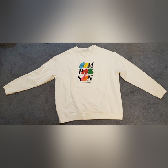 The Mayfair Group Vintage Crewneck Compassion Sweater ONE SIZE - Picture 3 of 10